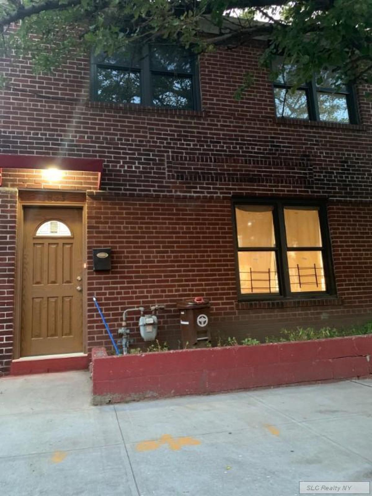 Picture of Home For Rent in Bronx, New York, United States
