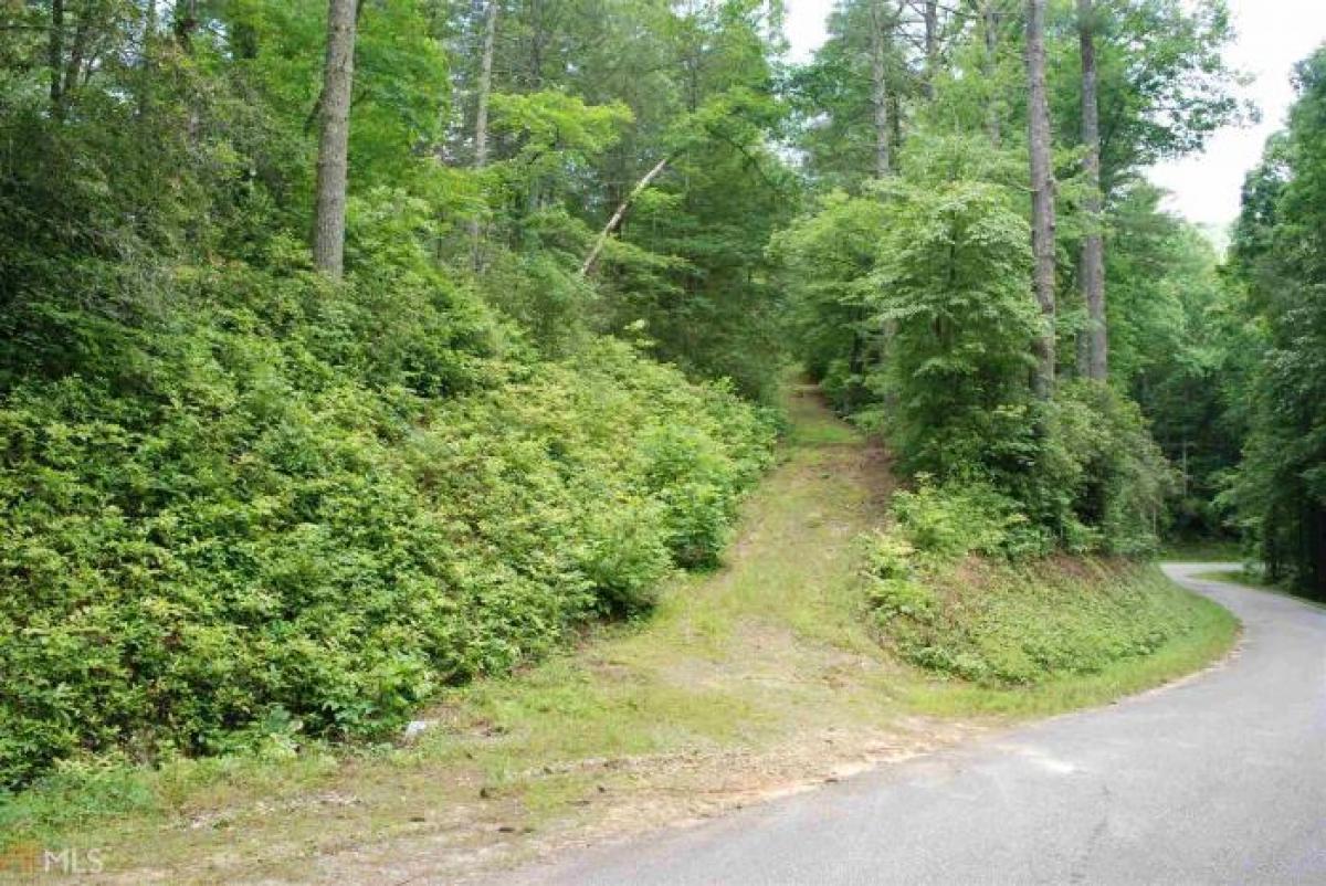 Picture of Residential Land For Sale in Lakemont, Georgia, United States