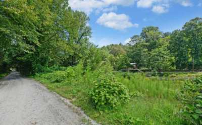 Residential Land For Sale in Lakemont, Georgia