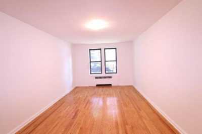 Apartment For Rent in Rego Park, New York