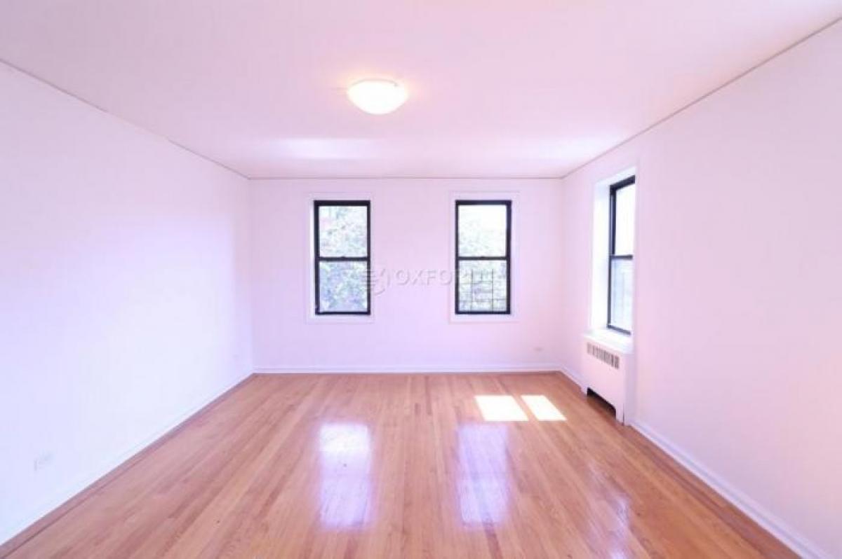 Picture of Apartment For Rent in Rego Park, New York, United States