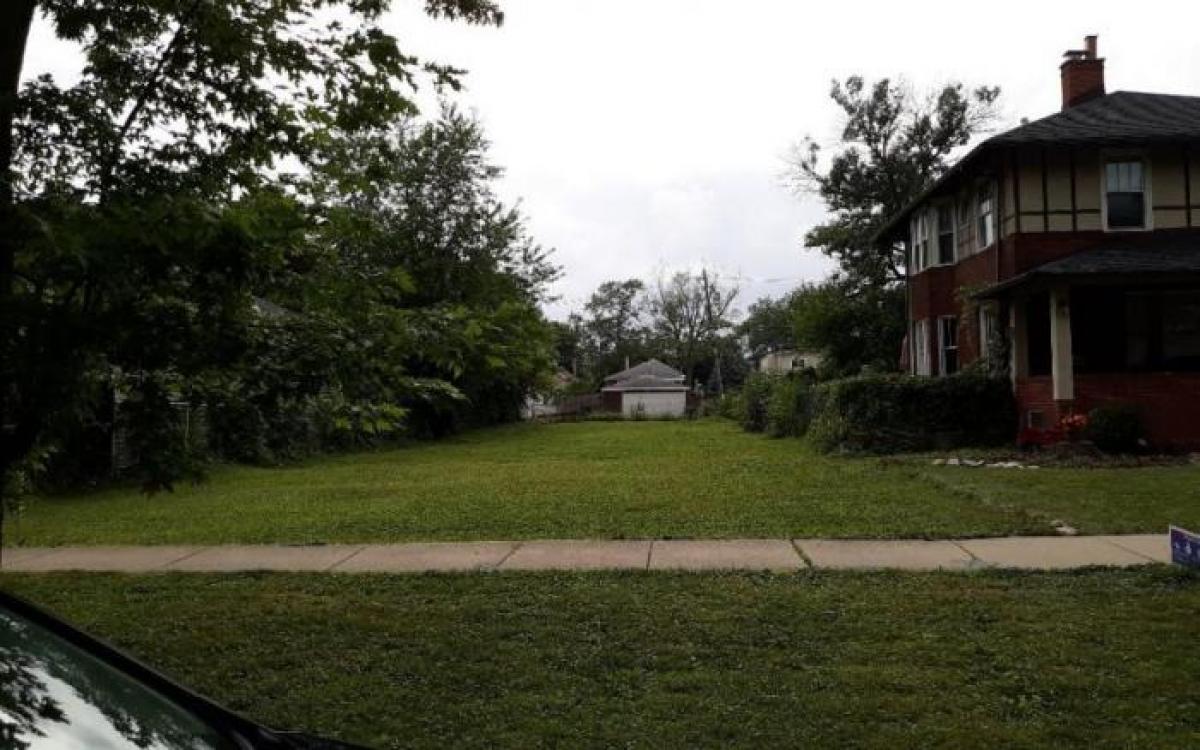 Picture of Residential Land For Sale in Elmwood Park, Illinois, United States