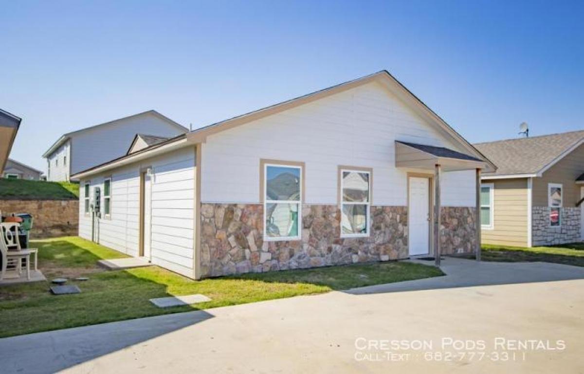 Picture of Home For Rent in Cresson, Texas, United States