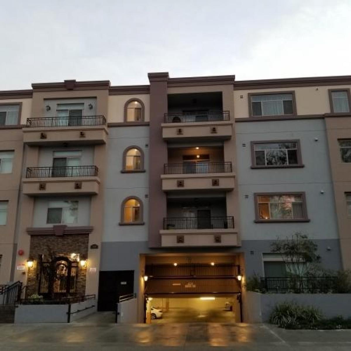 Picture of Condo For Rent in North Hollywood, California, United States