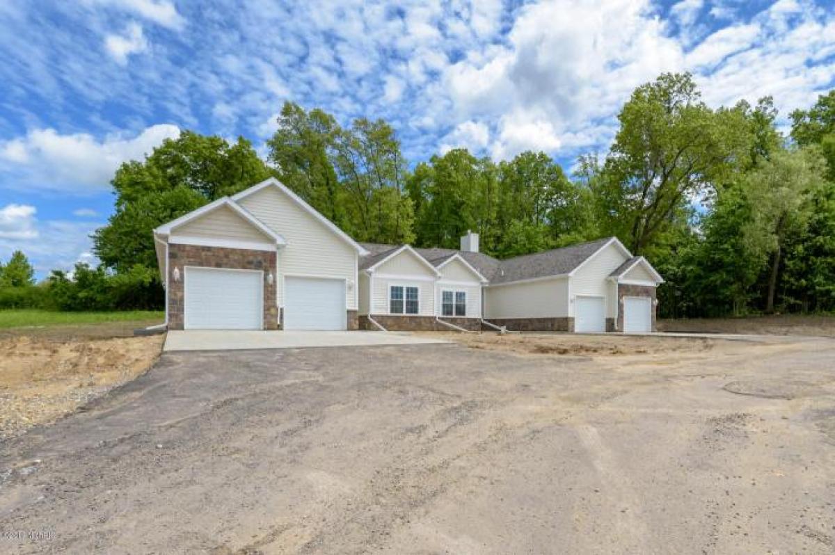 Picture of Condo For Sale in Battle Creek, Michigan, United States