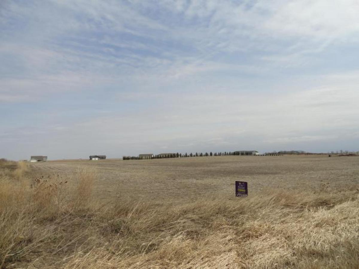 Picture of Residential Land For Sale in Aberdeen, South Dakota, United States