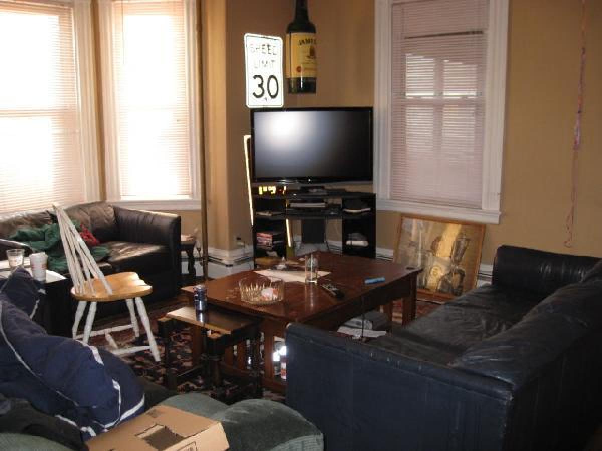 Picture of Multi-Family Home For Rent in Allston, Massachusetts, United States