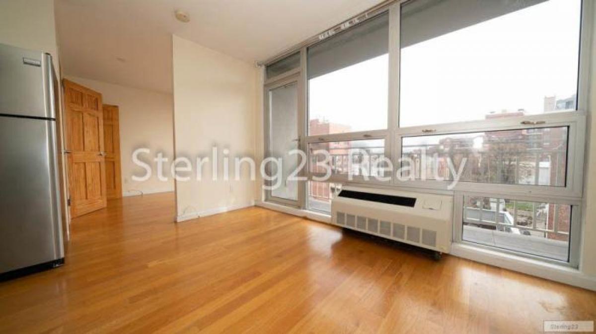 Picture of Apartment For Rent in Long Island City, New York, United States