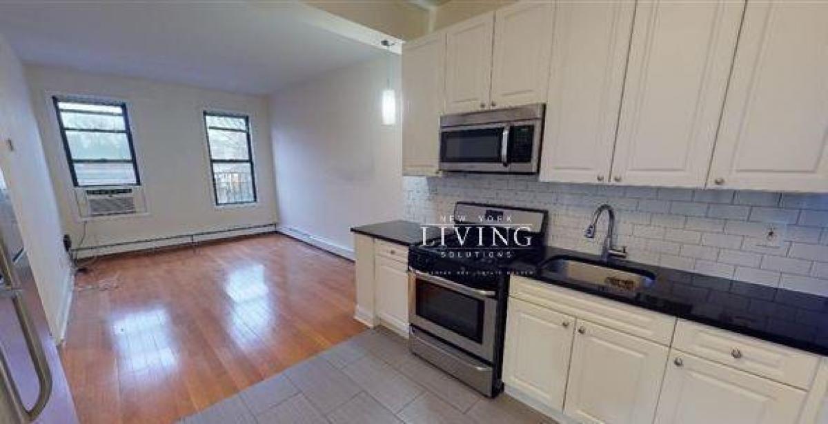 Picture of Apartment For Rent in Forest Hills, New York, United States