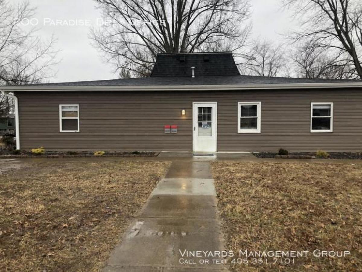 Picture of Home For Rent in Carterville, Illinois, United States