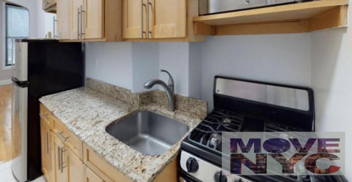 Picture of Apartment For Rent in College Point, New York, United States