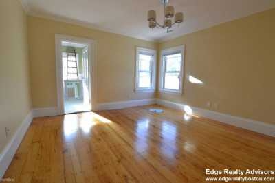 Home For Rent in Watertown, Massachusetts