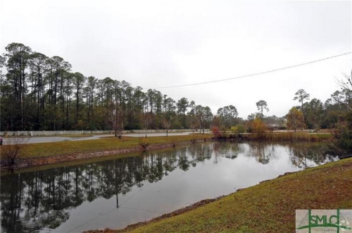 Picture of Retail For Sale in Hinesville, Georgia, United States