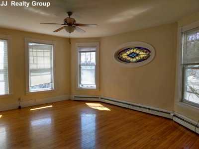 Home For Rent in Worcester, Massachusetts