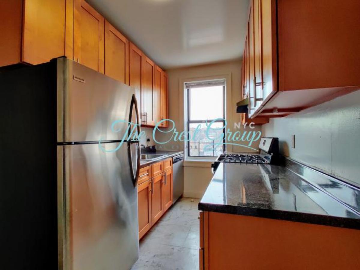 Picture of Apartment For Rent in Forest Hills, New York, United States