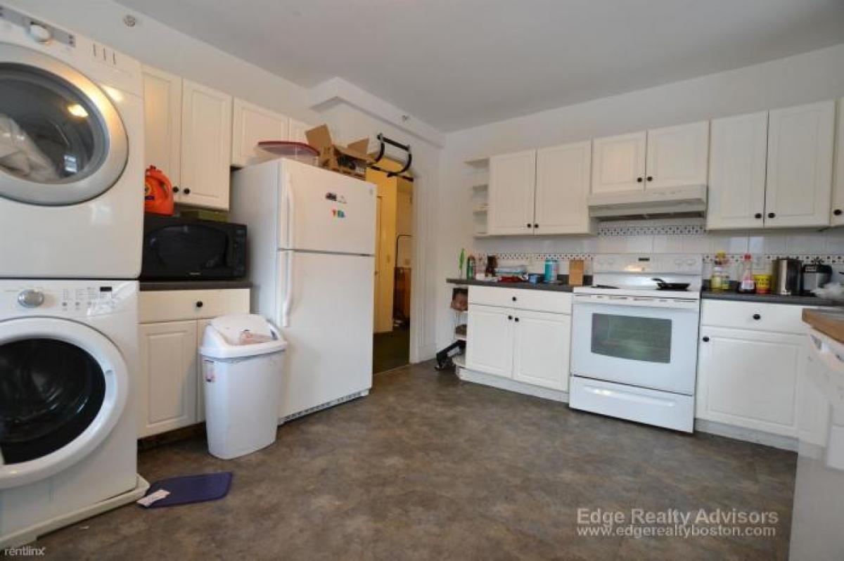 Picture of Home For Rent in Allston, Massachusetts, United States