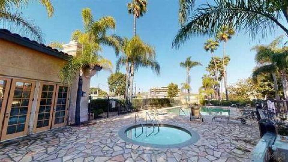 Picture of Condo For Sale in San Diego, California, United States