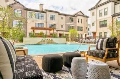 Apartment For Rent in Addison, Texas