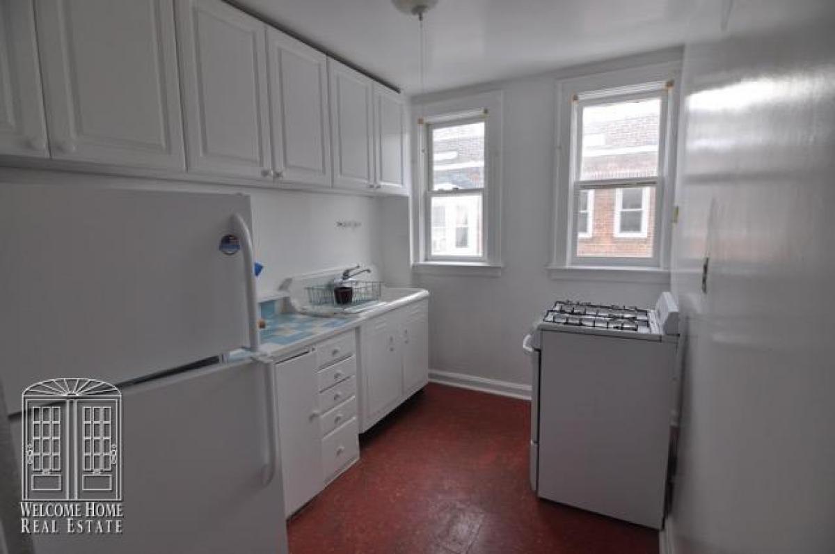 Picture of Apartment For Rent in Sunnyside, New York, United States