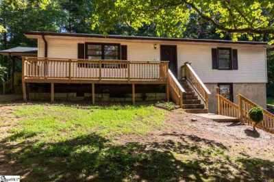 Home For Sale in Walhalla, South Carolina