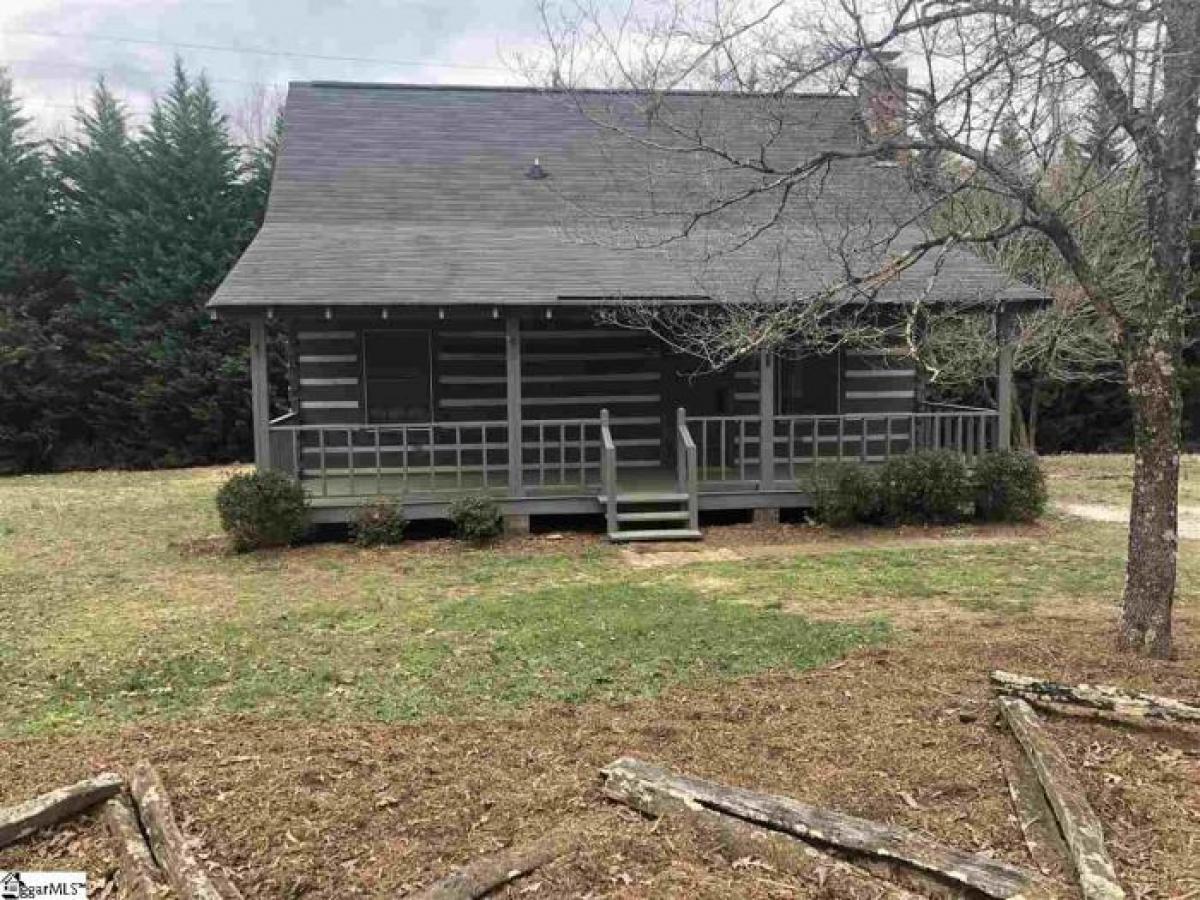 Picture of Home For Sale in Travelers Rest, South Carolina, United States