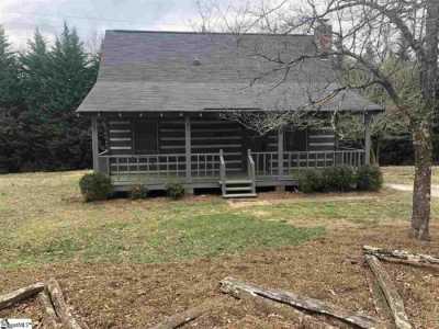 Home For Sale in Travelers Rest, South Carolina