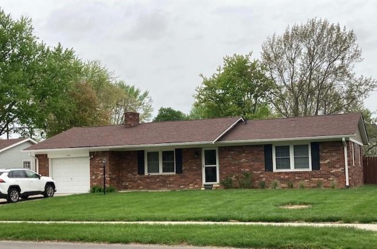 Picture of Home For Sale in Franklin, Indiana, United States