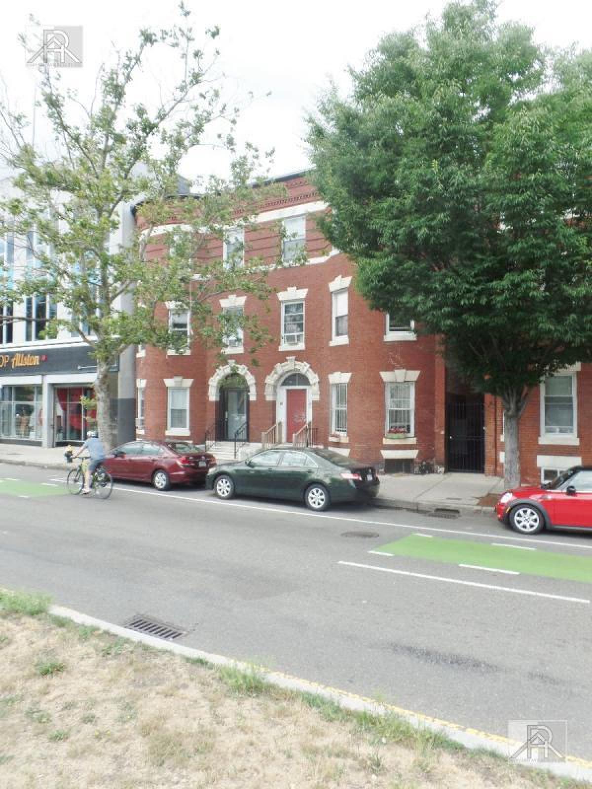 Picture of Multi-Family Home For Rent in Allston, Massachusetts, United States