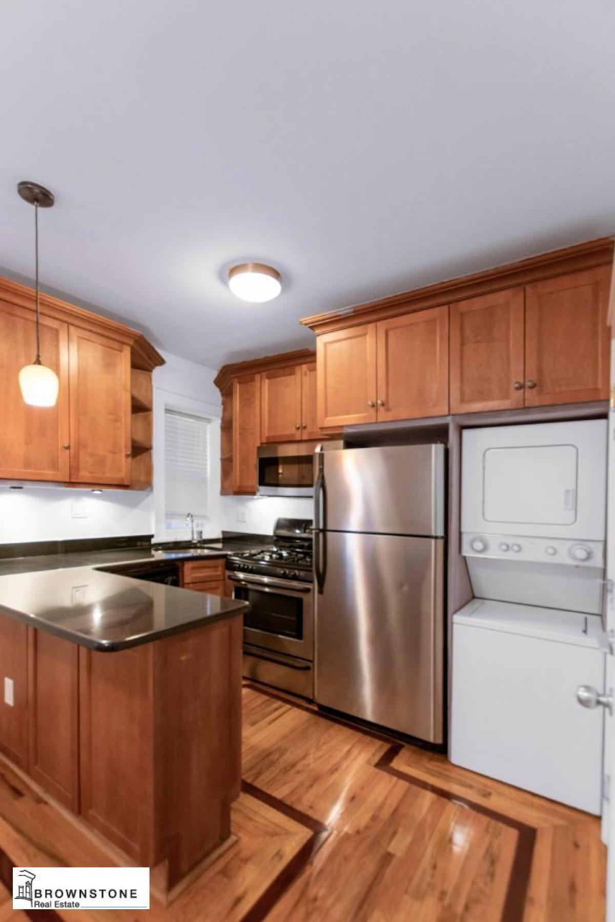 Picture of Condo For Sale in Brooklyn, New York, United States