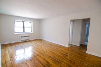 Apartment For Rent in Rego Park, New York