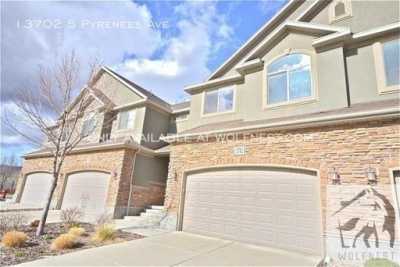 Home For Rent in Riverton, Utah