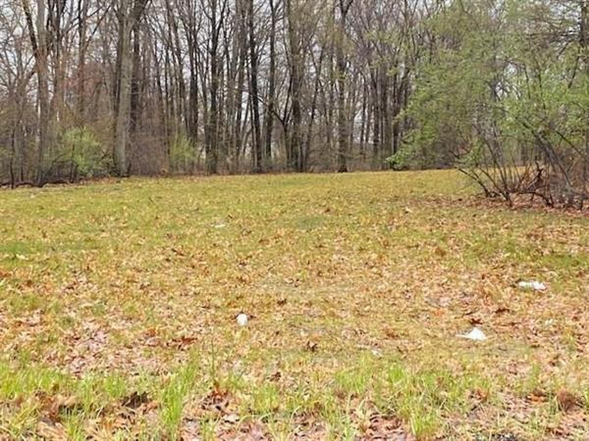 Picture of Residential Land For Sale in Warwick, Rhode Island, United States