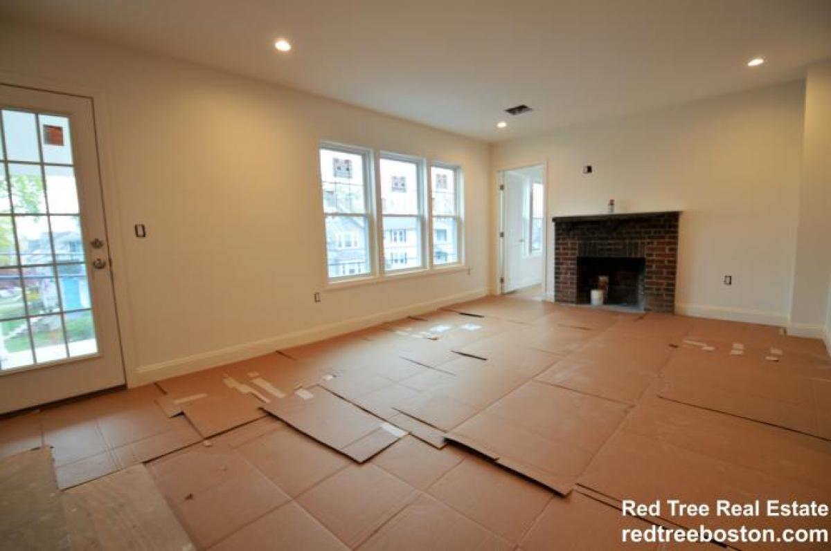 Picture of Condo For Rent in Belmont, Massachusetts, United States