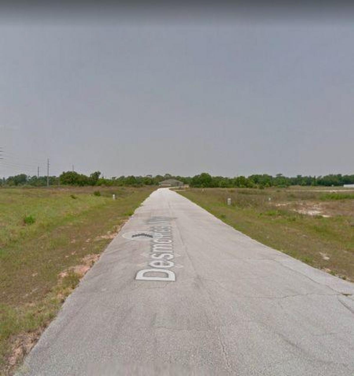 Picture of Residential Land For Sale in Poinciana, Florida, United States