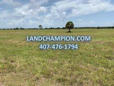 Residential Land For Sale in Placida, Florida