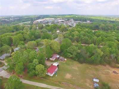 Residential Land For Sale in Flowery Branch, Georgia