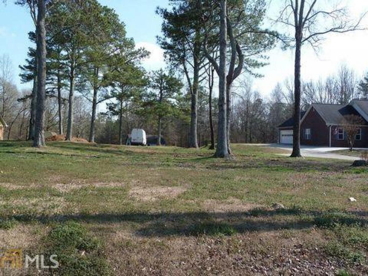 Picture of Residential Land For Sale in Buford, Georgia, United States