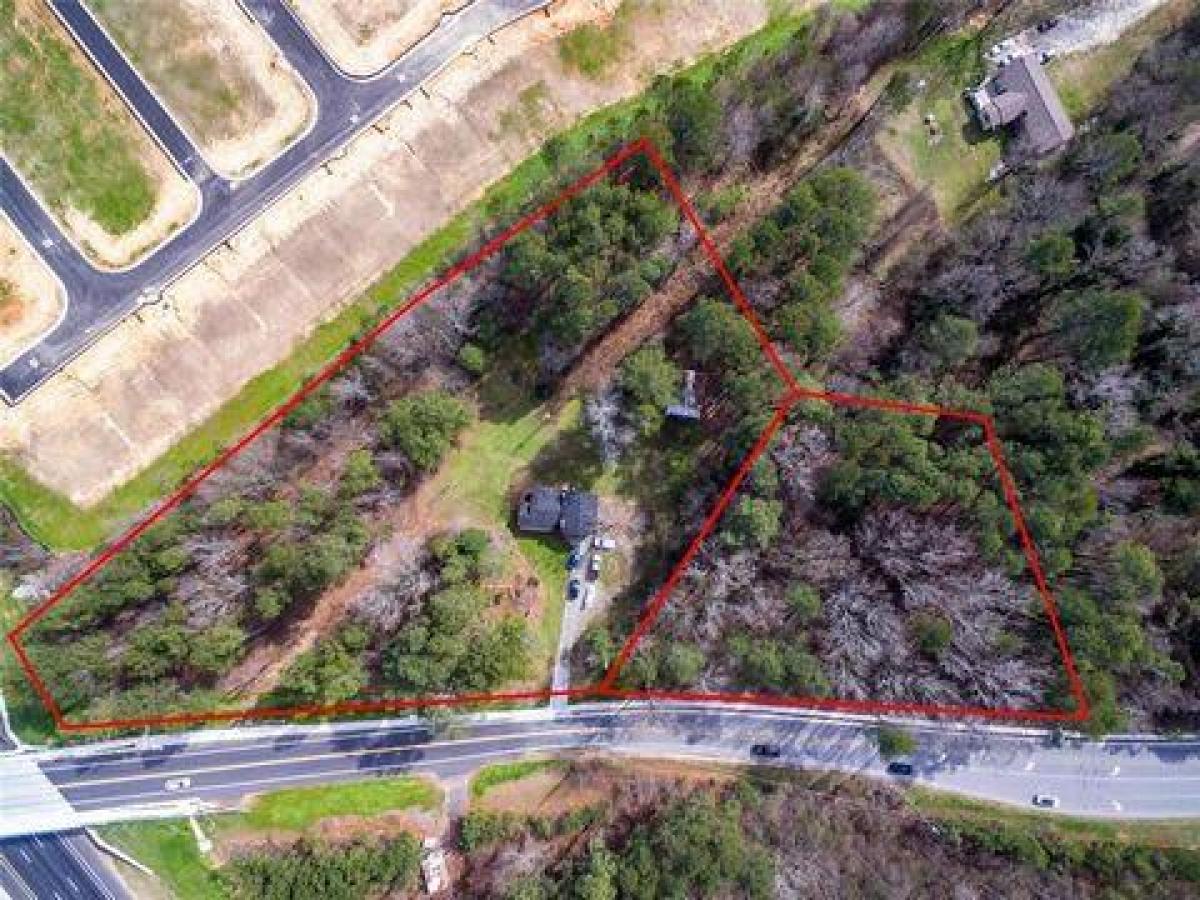 Picture of Residential Land For Sale in Buford, Georgia, United States