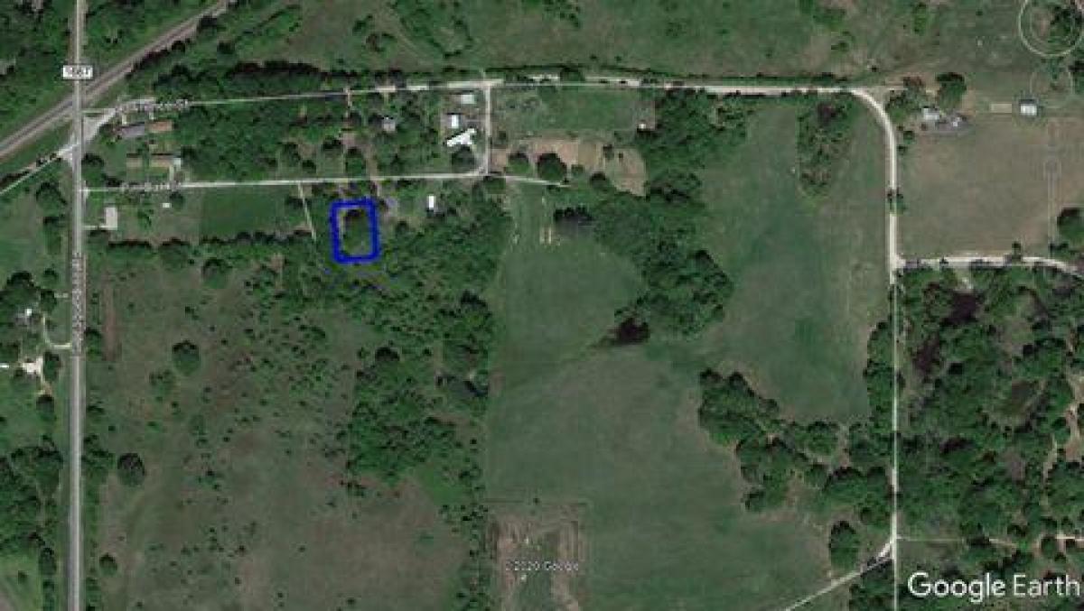 Picture of Residential Land For Sale in Trinidad, Texas, United States