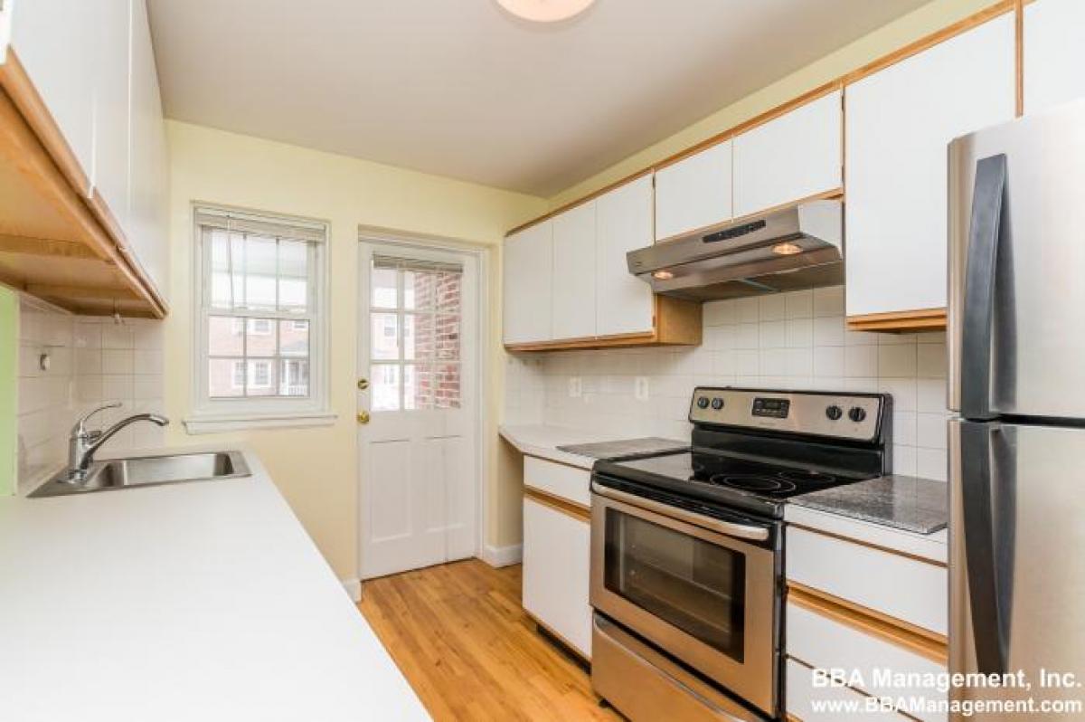 Picture of Condo For Rent in Chestnut Hill, Massachusetts, United States