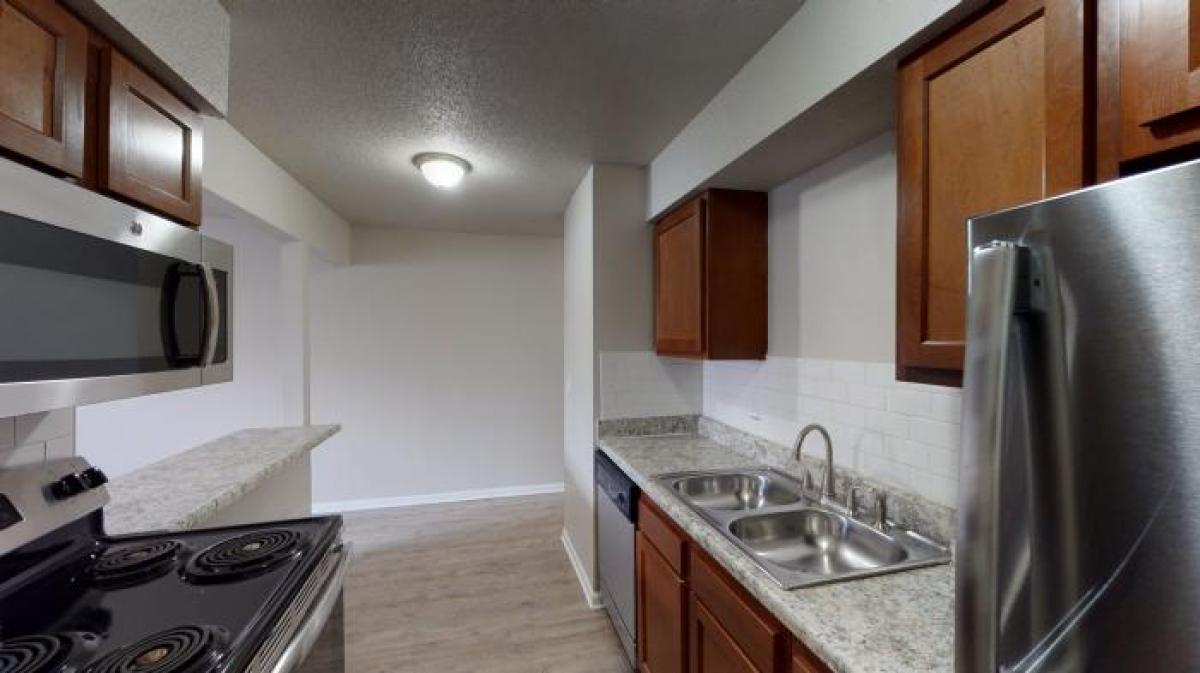 Picture of Apartment For Rent in Shawnee, Kansas, United States