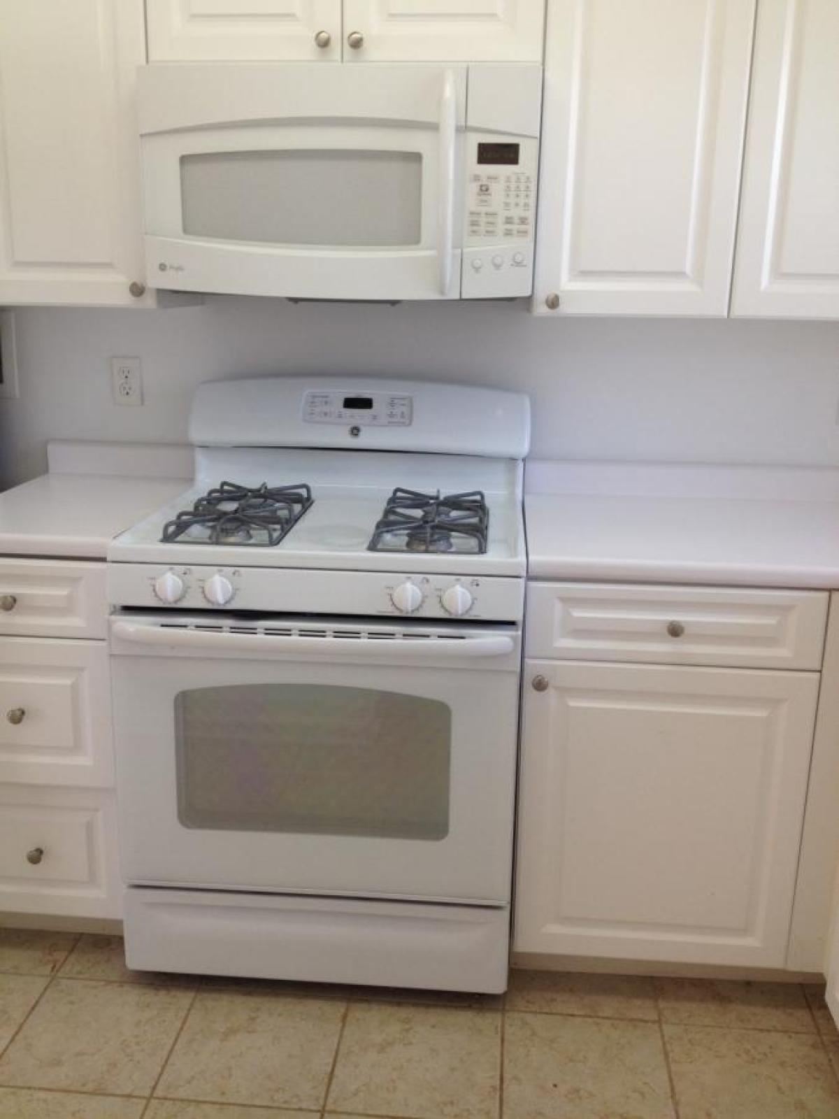 Picture of Condo For Rent in West Roxbury, Massachusetts, United States