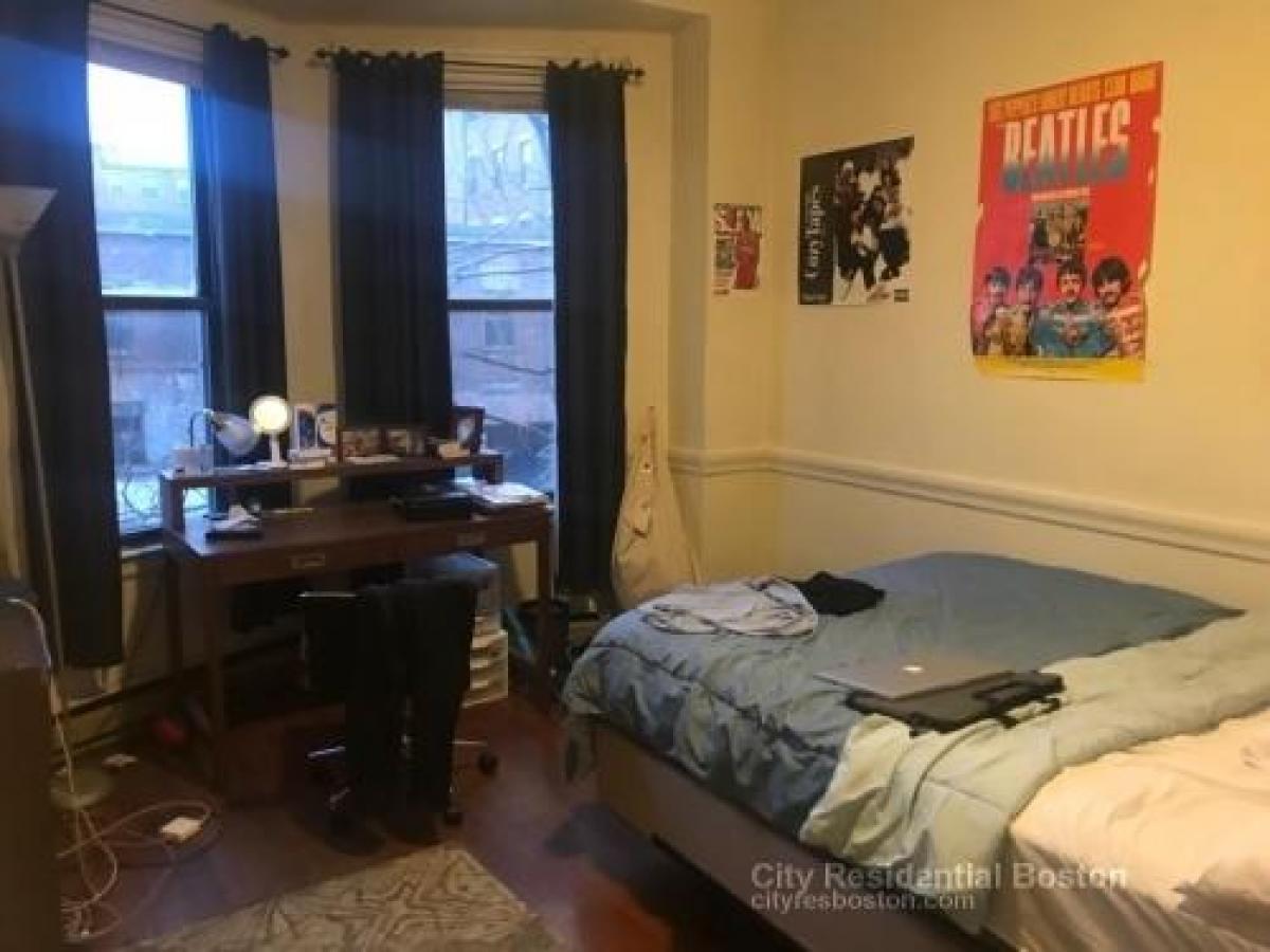 Picture of Condo For Rent in South Boston, Massachusetts, United States