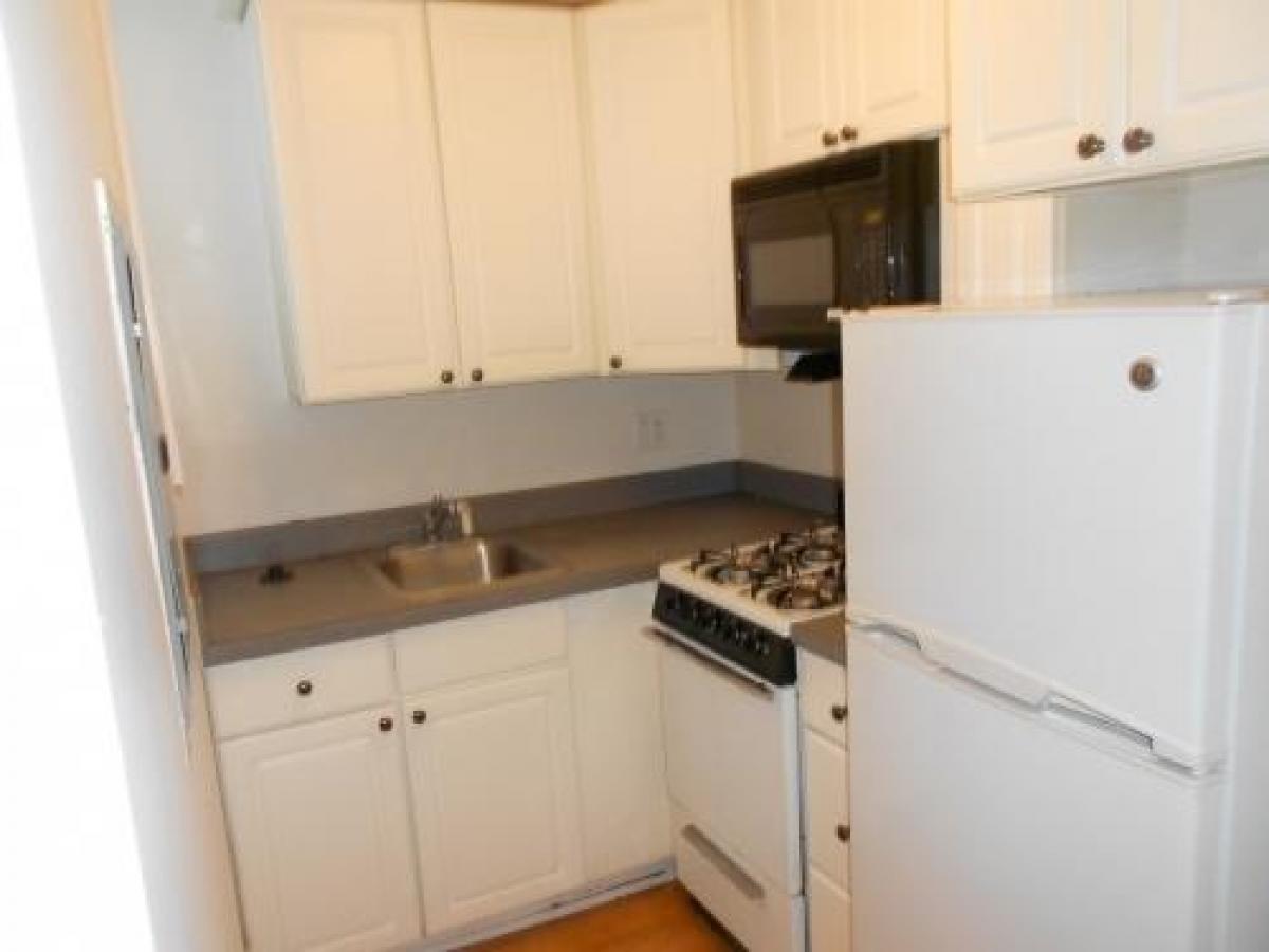 Picture of Condo For Rent in Kenmore, Massachusetts, United States