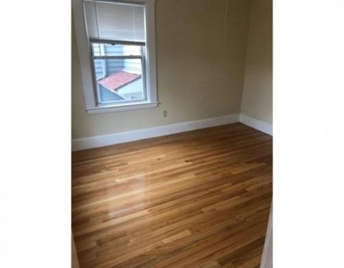 Picture of Condo For Rent in Riverside, Massachusetts, United States