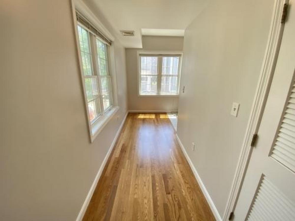 Picture of Condo For Rent in East Cambridge, Massachusetts, United States