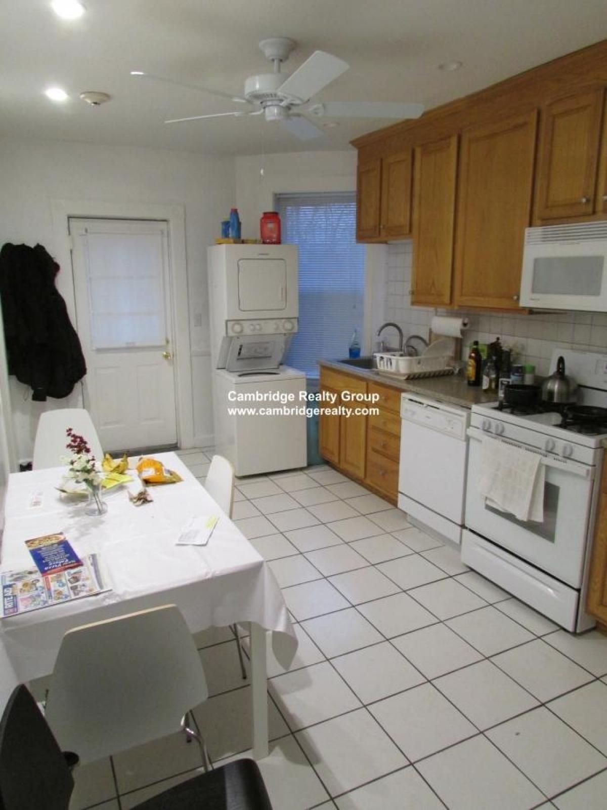 Picture of Condo For Rent in East Cambridge, Massachusetts, United States