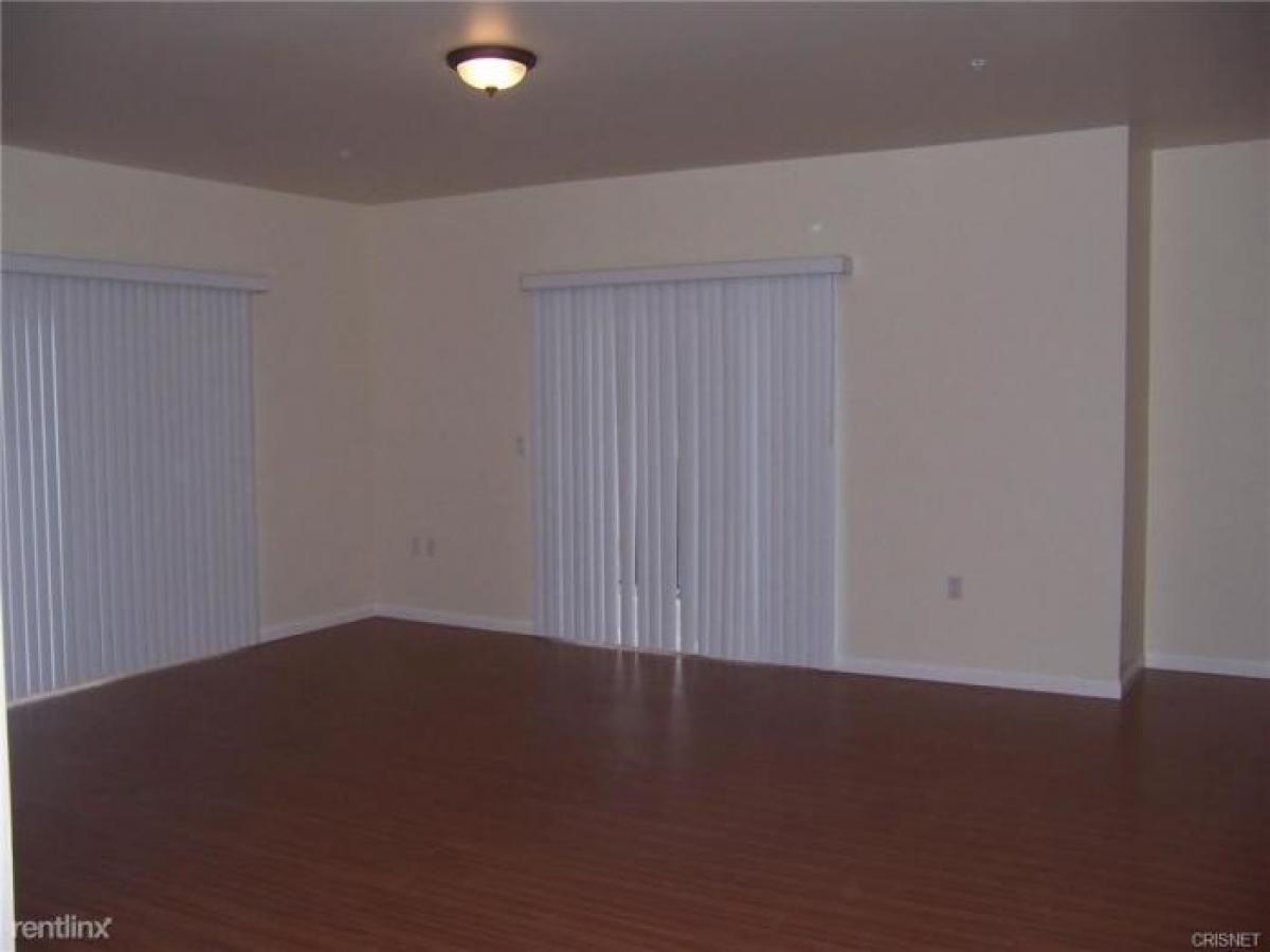 Picture of Apartment For Rent in Sherman Oaks, California, United States