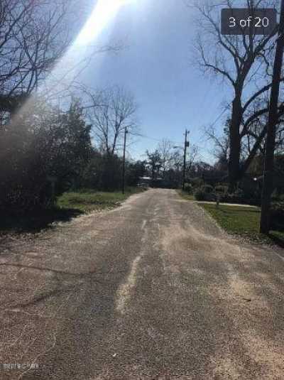 Residential Land For Sale in Graceville, Florida