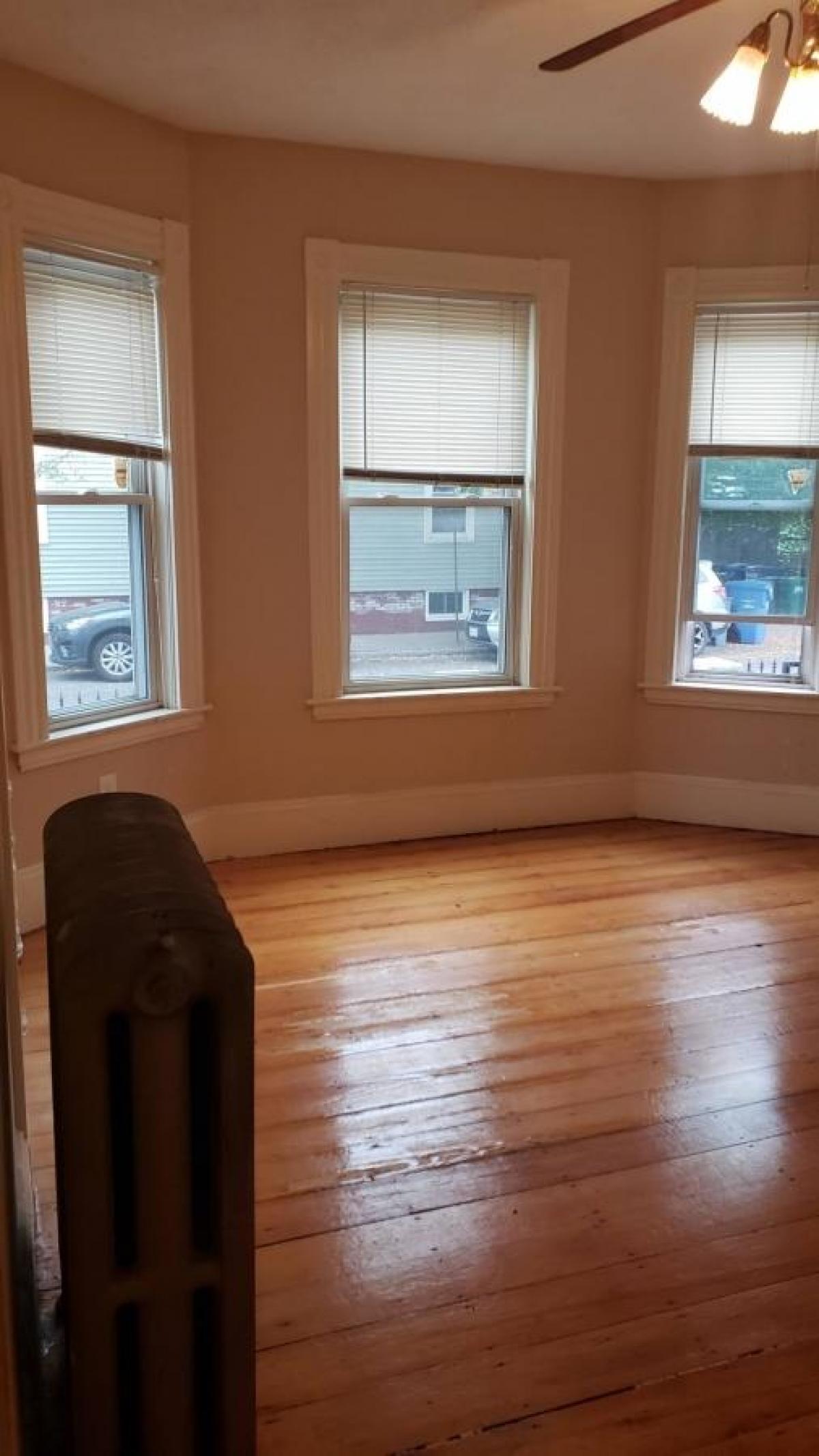 Picture of Condo For Rent in Riverside, Massachusetts, United States